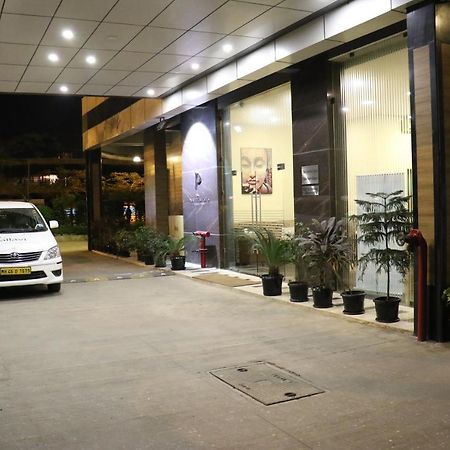 Pallavi A'Vida Navi Mumbai Buitenkant foto