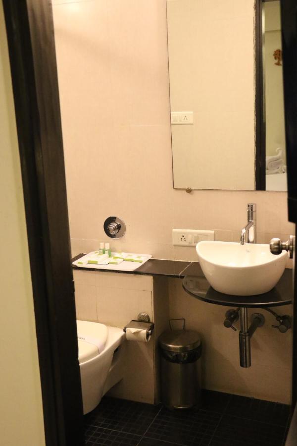 Pallavi A'Vida Navi Mumbai Kamer foto